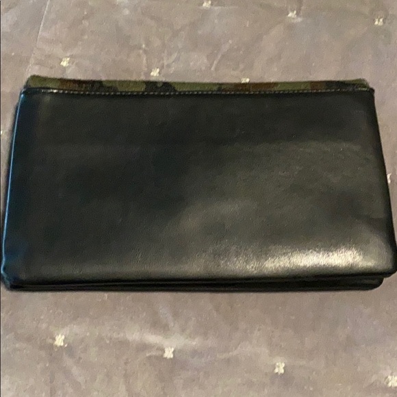 Crossbody camo purse - Picture 2 of 7